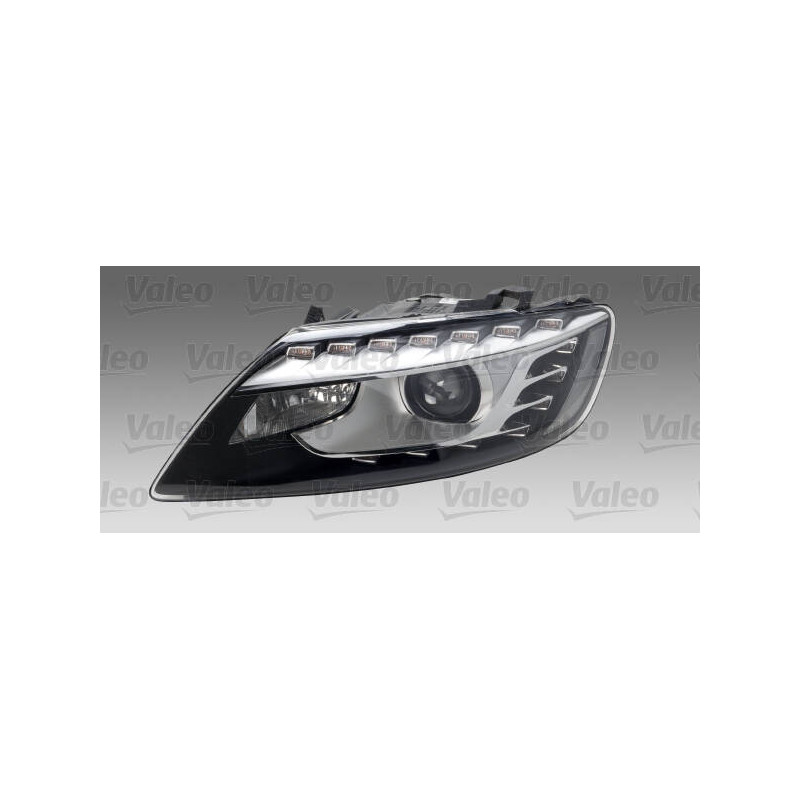 VALEO Hlavný svetlomet 044141